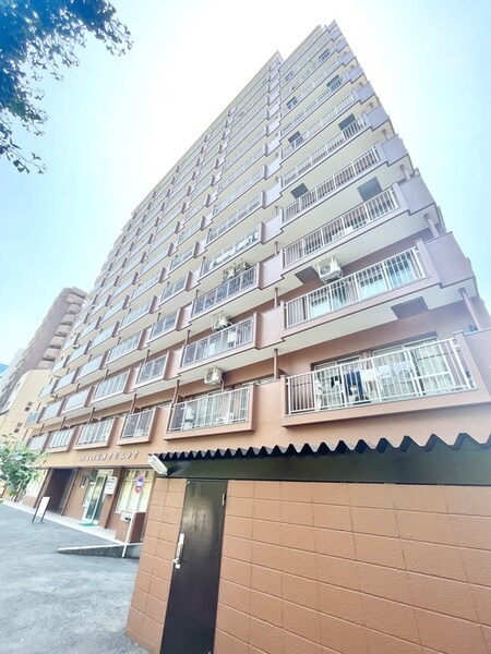赤門ﾛｲﾔﾙﾊｲﾂ(205)外観写真
