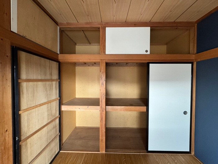 物件内観写真12　(収納)