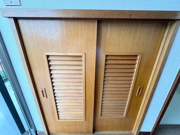 物件内観写真15　(靴箱)