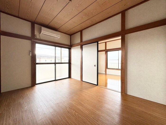 物件内観写真18　(居室)