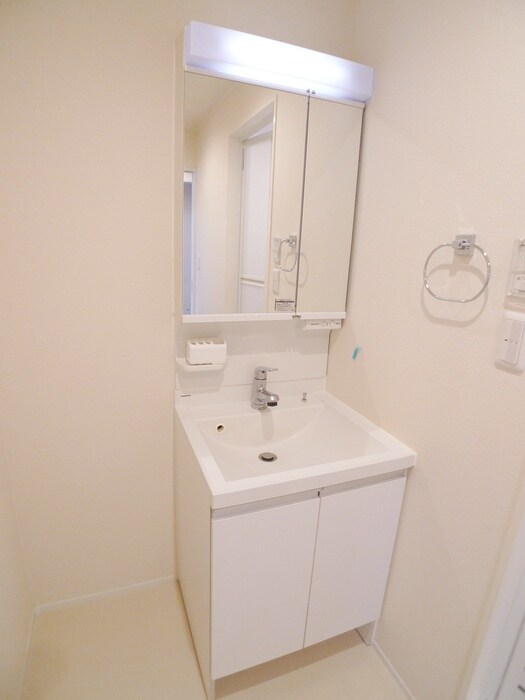 物件内観写真9　(洗面)