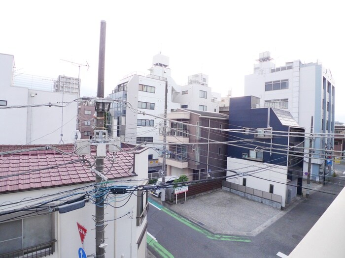 物件内観写真16　(室内からの展望)