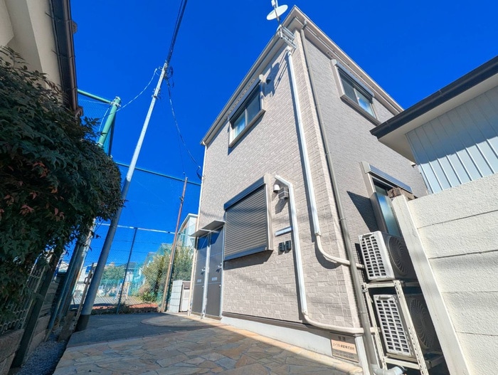 物件外観写真5　(外観写真)