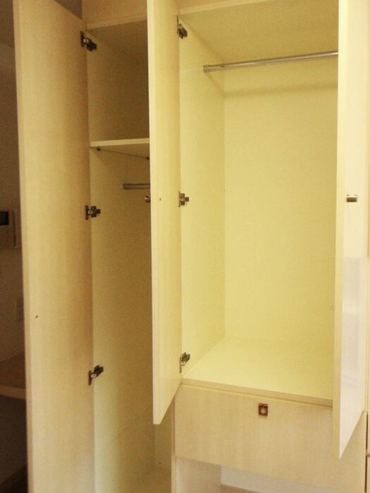 物件内観写真10　(収納)