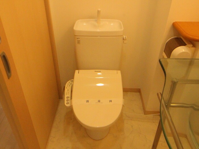 物件内観写真13　(トイレ)