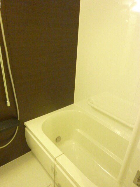 物件内観写真11　(バス／シャワールーム等)