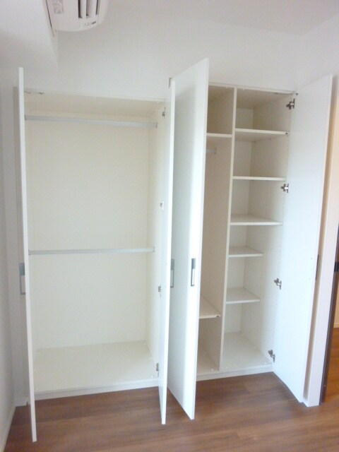 物件内観写真14　(収納)