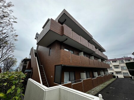 アース　ポイント外観写真