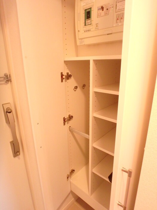 物件内観写真17　(靴箱)