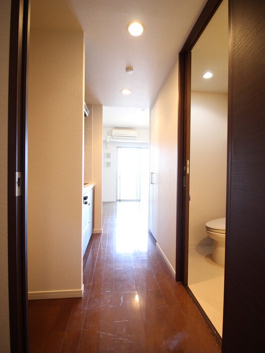 物件内観写真20　(廊下)