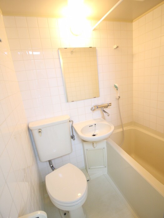 物件内観写真9　(バス／シャワールーム等)