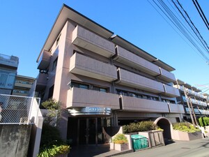 パストラルハイツサギヌマ外観写真