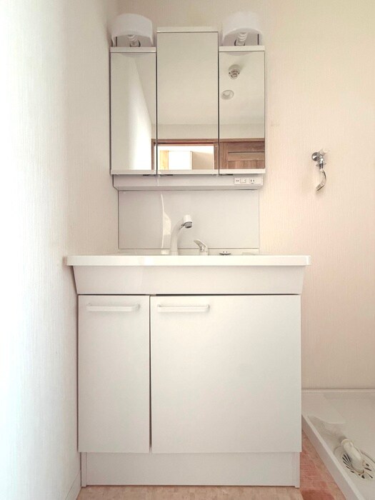 物件内観写真9　(洗面)