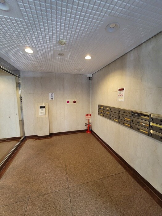 物件外観写真4　(建物設備)