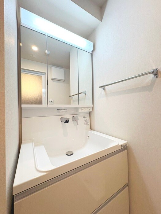 物件内観写真15　(洗面)