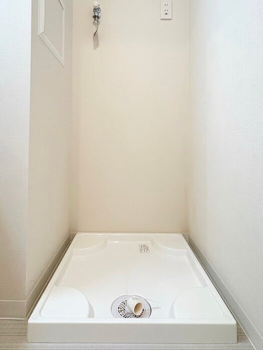 物件内観写真22　(洗濯機置場)