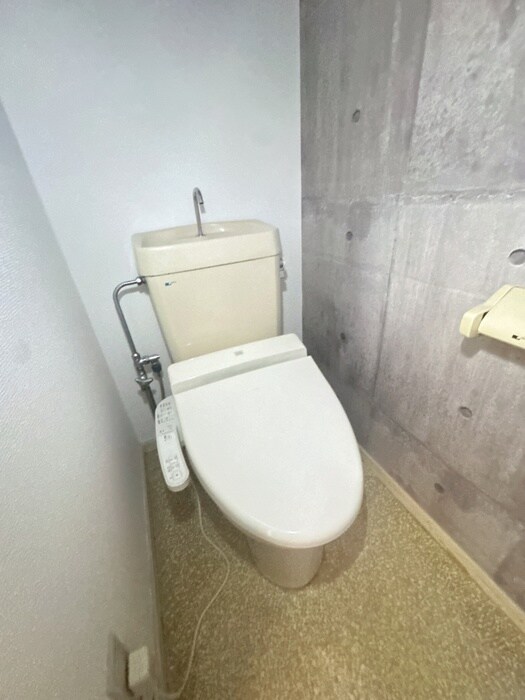 物件内観写真12　(トイレ)