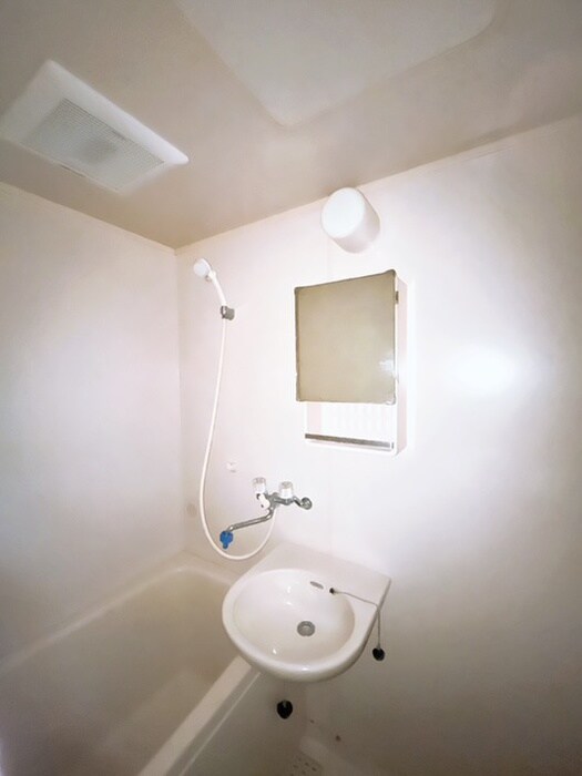 物件内観写真13　(洗面)