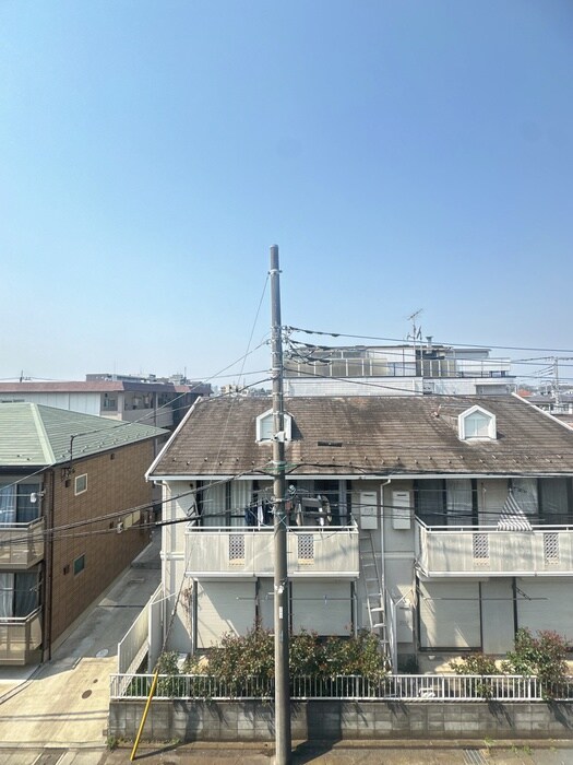 物件内観写真15　(室内からの展望)