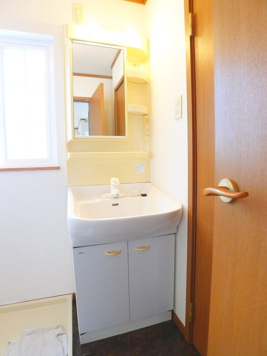 物件内観写真13　(洗面)