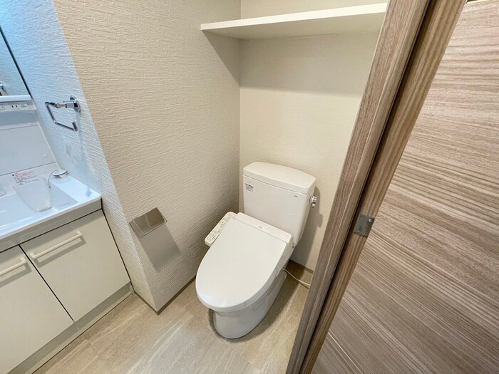 物件内観写真11　(トイレ)