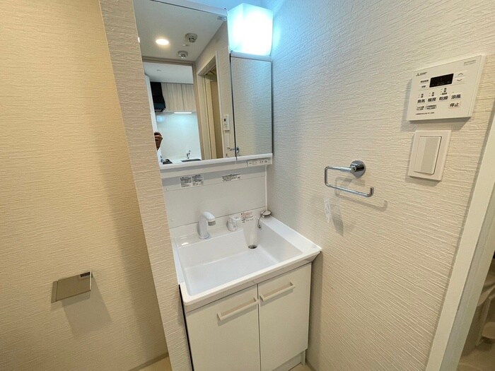 物件内観写真12　(洗面)