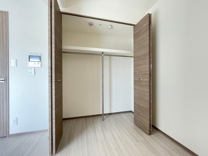 物件内観写真13　(収納)