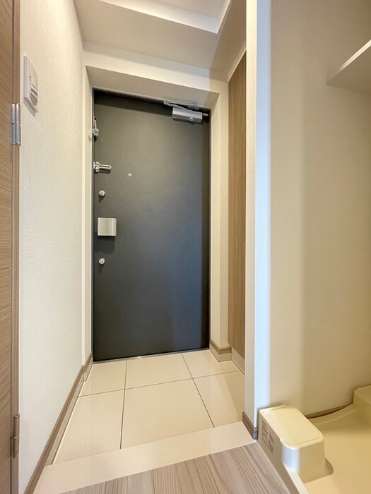 物件内観写真17　(玄関)