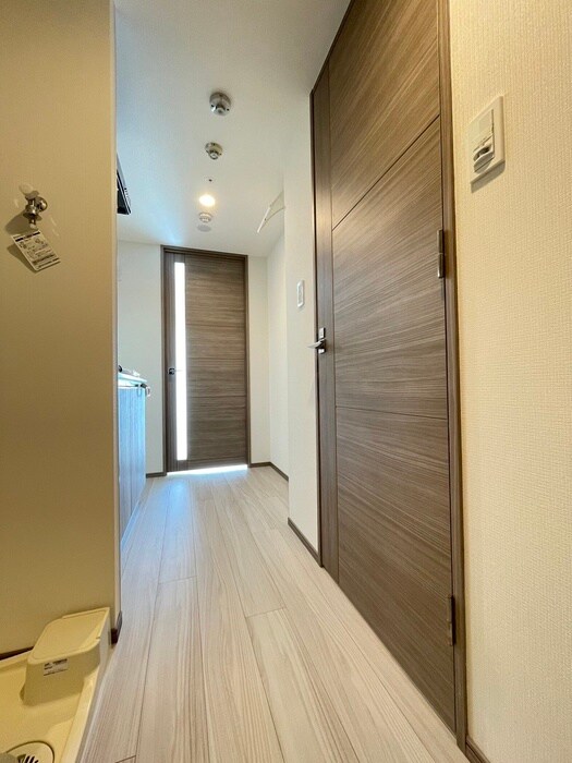 物件内観写真18　(廊下)