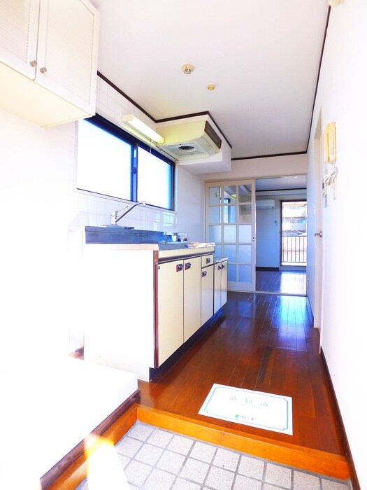 物件内観写真17　(廊下)