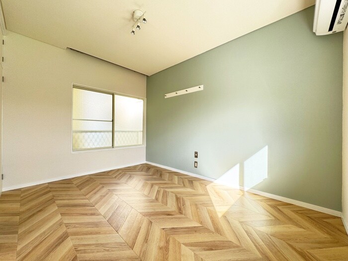 物件内観写真6　(居室)