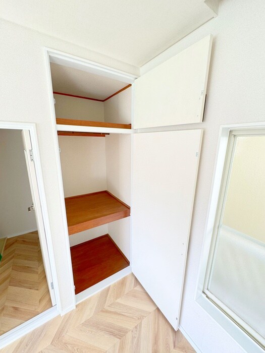 物件内観写真9　(収納)