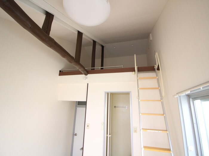 物件内観写真8　(居室)