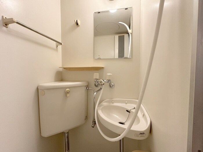 物件内観写真13　(洗面)