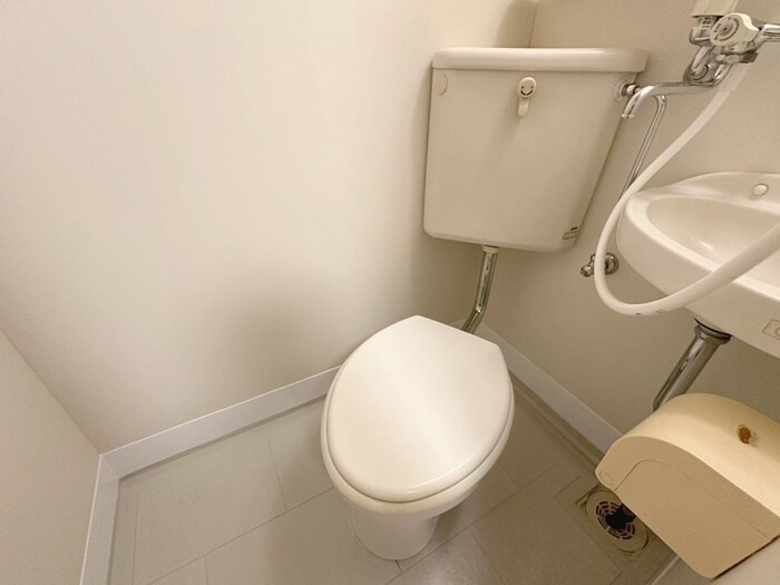 物件内観写真14　(トイレ)