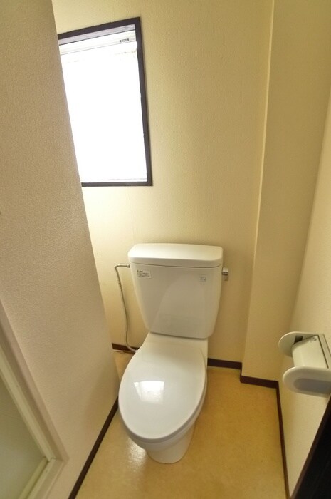 物件内観写真15　(トイレ)