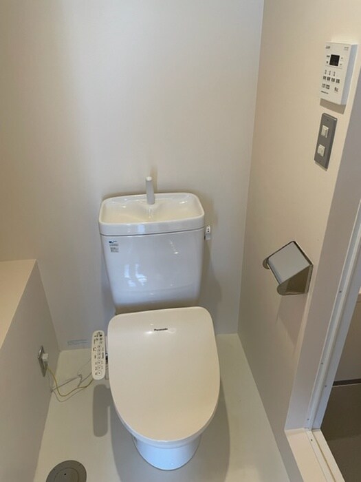 物件内観写真10　(トイレ)