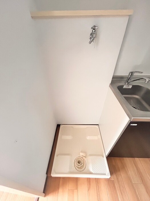 物件内観写真20　(洗濯機置場)