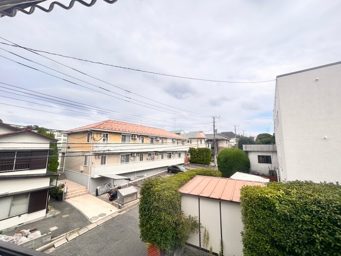 物件内観写真21　(室内からの展望)