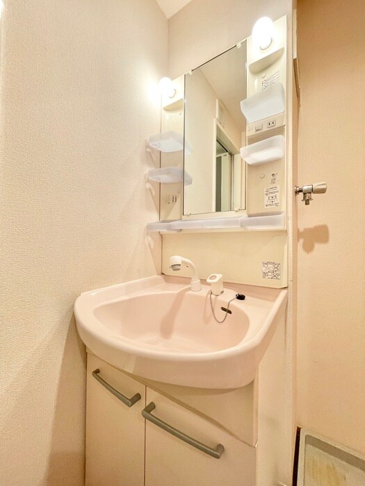 物件内観写真10　(洗面)