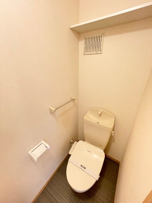 物件内観写真11　(トイレ)