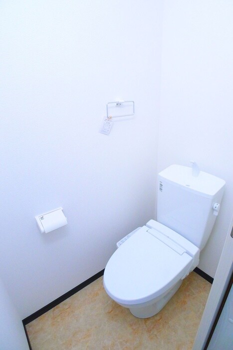 物件内観写真14　(トイレ)