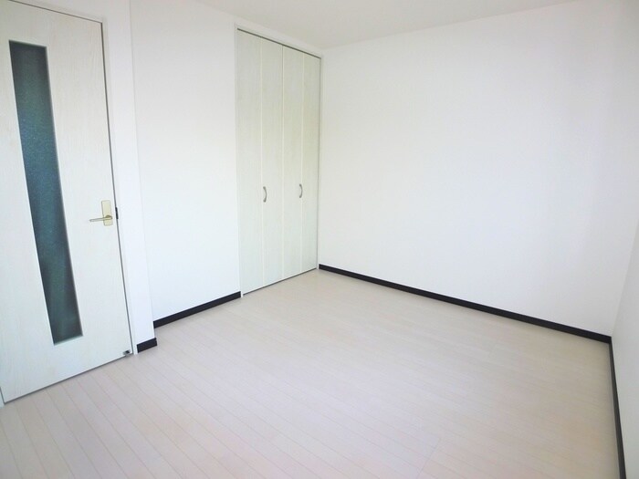 物件内観写真18　(居室)