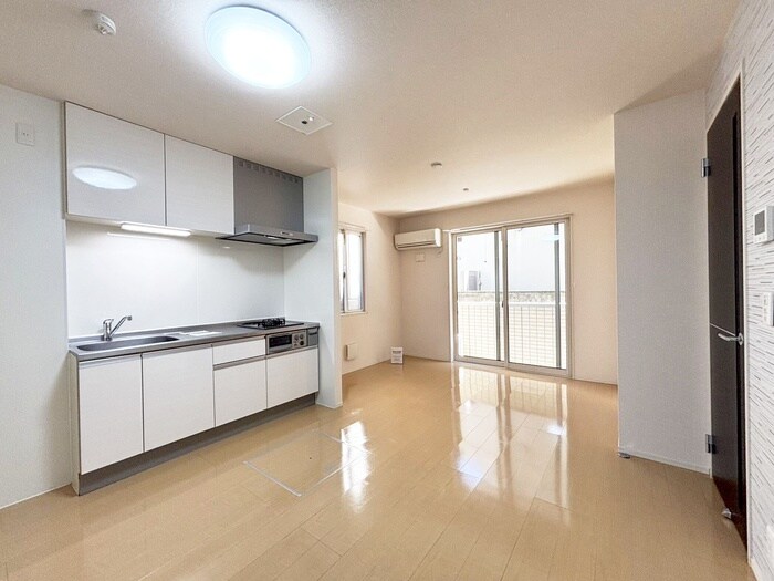 物件内観写真8　(居室)