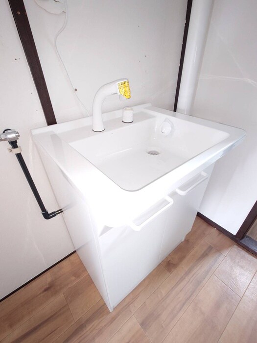 物件内観写真12　(洗面)