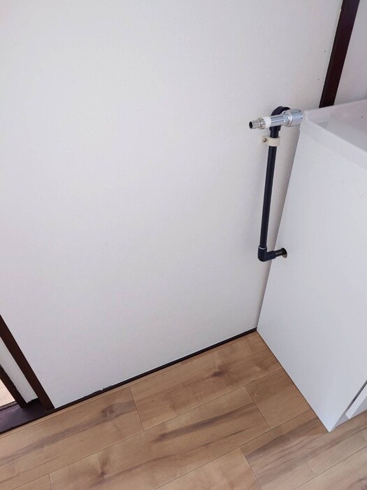 物件内観写真17　(洗濯機置場)