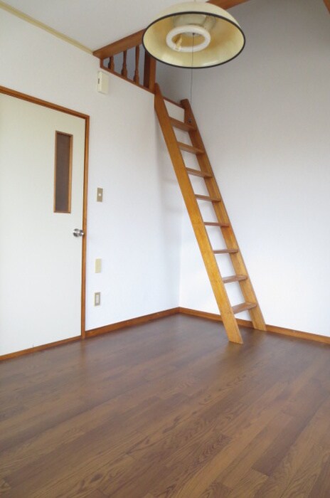 物件内観写真21　(居室)