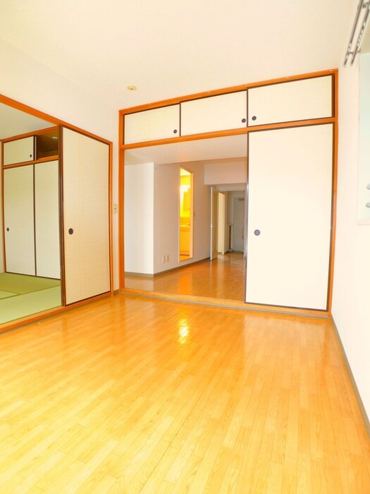 物件内観写真7　(居室)