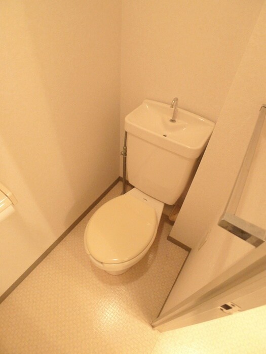 物件内観写真13　(トイレ)