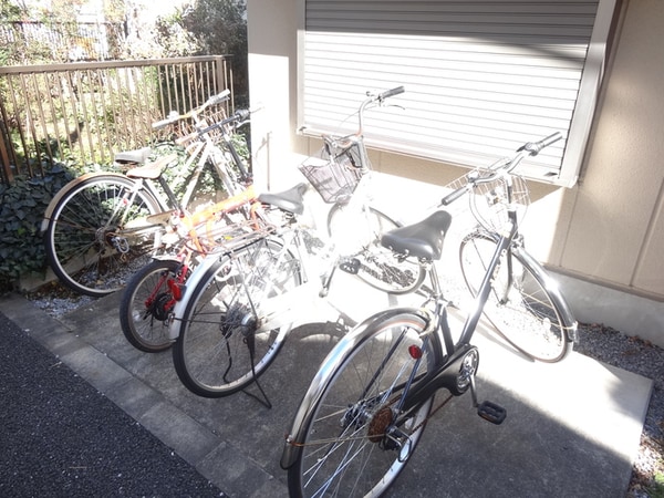 駐輪場
